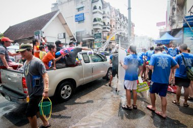 Chiang Mai Tayland-Nisan 13:Chiang mai Songkran Festivali. Forei