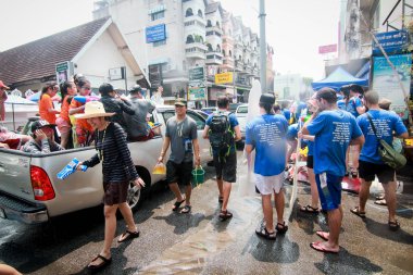 Chiang Mai Tayland-Nisan 13:Chiang mai Songkran Festivali. Forei