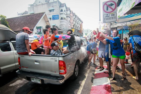 Chiang Mai Thaiföld-április 13:Chiang mai Songkran Fesztivál. Forei — Stock Fotó