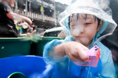 Chiang Mai Tayland-Nisan 13:Chiang mai Songkran Festivali. Forei
