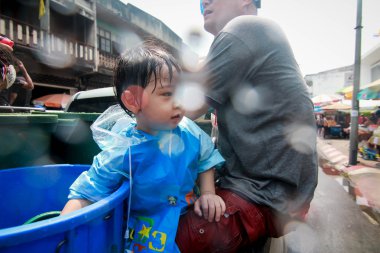 Chiang Mai Tayland-Nisan 13:Chiang mai Songkran Festivali. Forei