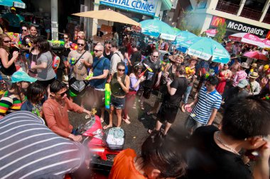 Chiang Mai Tayland-Nisan 13:Chiang mai Songkran Festivali. Forei