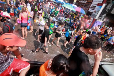 Chiang Mai Tayland-Nisan 13:Chiang mai Songkran Festivali. Forei
