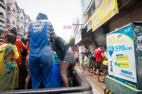 Chiang Mai Thaiföld-április 13:Chiang mai Songkran Fesztivál. Forei — Stock Fotó