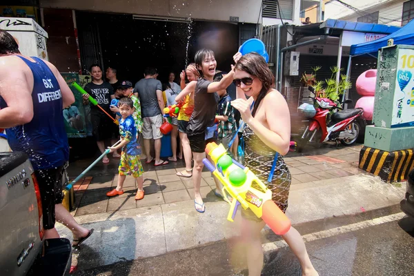 Chiang Mai Tayland-Nisan 13:Chiang mai Songkran Festivali. Forei — Stok fotoğraf