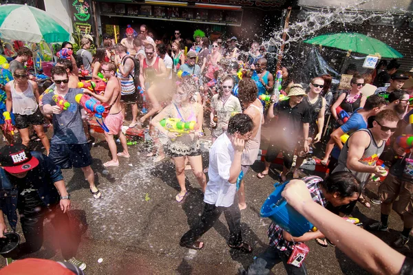 Chiang Mai Thailand-April 13:Chiang mai Songkran festival. Forei — Stockfoto