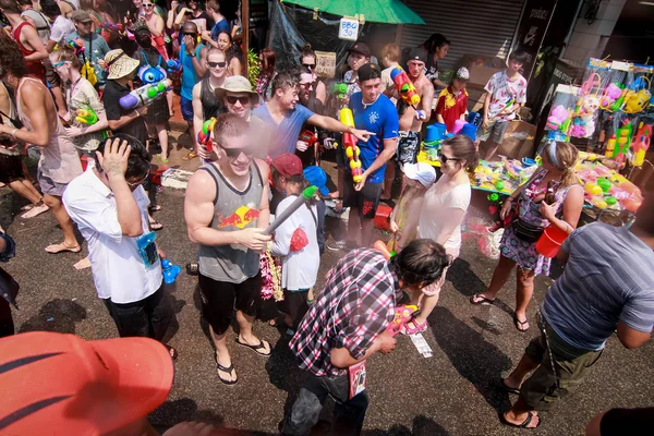 Chiang Mai Thaiföld-április 13:Chiang mai Songkran Fesztivál. Forei — Stock Fotó