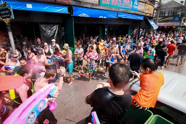 Chiang Mai Thaiföld-április 13:Chiang mai Songkran Fesztivál. Forei — Stock Fotó