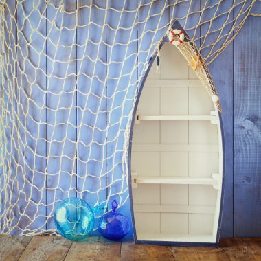 Deniz tekne şekli raf ahşap masa