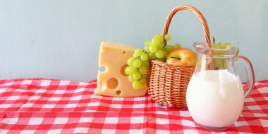 geniş format görüntü süt ürünleri ve meyve