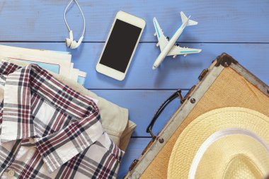 ambalajlanacak hazır giyim konseptiyle seyahat