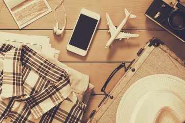 ambalajlanacak hazır giyim konseptiyle seyahat