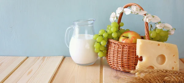 乳製品や果物のワイド フォーマットのイメージ — ストック写真