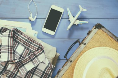 ambalajlanacak hazır giyim konseptiyle seyahat