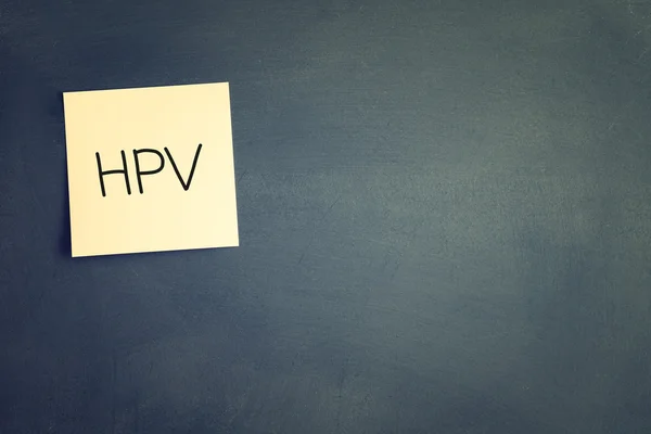 Sticky with the note HPV (Human Papillomavirus) — Stock Photo, Image