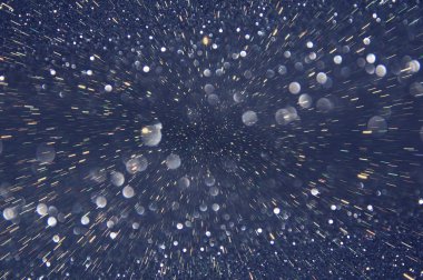 Pırıl pırıl ışıklar arka plan. Odaklanamadı.