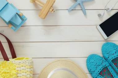 kadın tatil aksesuarları ve yaşam tarzı nesneleri