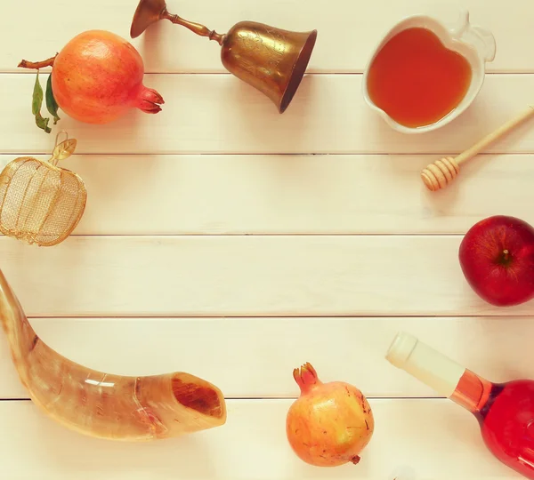 Rosh hashanah (Yahudi Yeni Yıl) kavramı. Geleneksel semboller — Stok fotoğraf