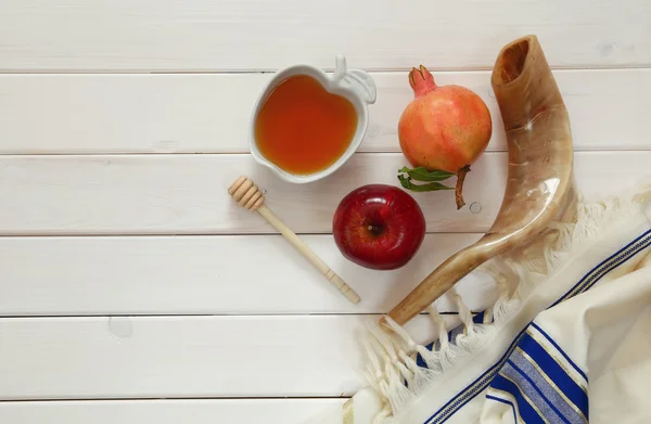 Rosh hashanah (Yahudi yeni yılı) kavramı. Geleneksel semboller — Stok fotoğraf