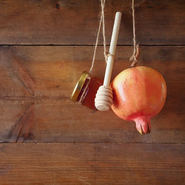 Rosh Hashana (judiska nyåret) koncept. Traditionella symboler — Stockfoto