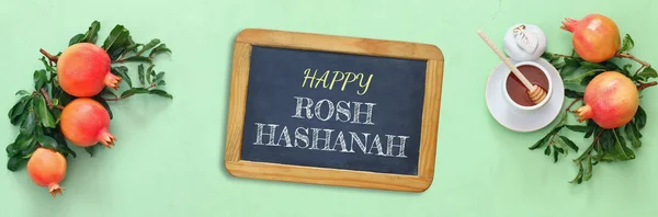 Rosh hashanah (capodanno ebreo) concetto. Simboli tradizionali — Foto Stock