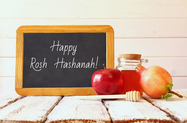 Rosh hashanah (jüdisches Neujahr) Konzept. traditionelle Symbole — Stockfoto