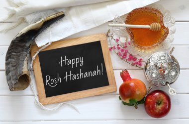 Rosh hashanah (Yahudi yeni yılı) kavramı. Geleneksel semboller