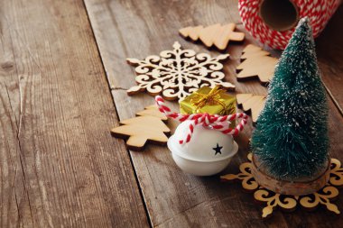 Noel kavramı. Dekorasyon dekoratif ağacın