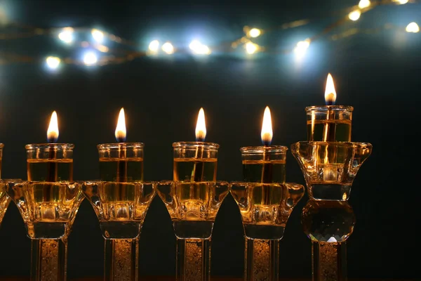 Beeld Van Joodse Vakantie Chanoeka Achtergrond Met Kristal Menorah Traditionele — Stockfoto