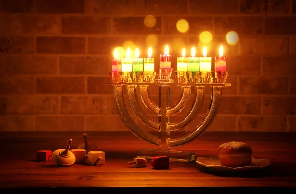 Imagem Feriado Judaico Hanukkah Com Menorah Candelabra Tradicional Rosquinha Dreidel — Fotografia de Stock