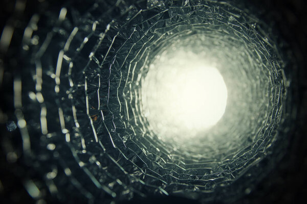 Фотография, на которой виден свет в конце тоннеля.