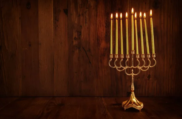 Религиозный Образ Еврейского Праздника Ханука Фон Менорой Традиционные Канделябры Свечами — стоковое фото