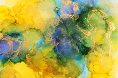 Alkol mürekkebi, mavi, sarı ve altın rengi olan soyut akışkan sanat resimlerinin sanat fotoğrafçılığı