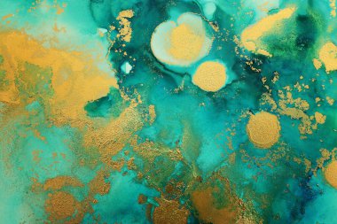 Alkol mürekkebi, mavi ve altın rengi olan soyut sıvı resmin sanat fotoğrafçılığı
