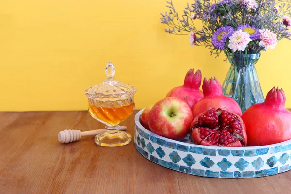 Rosh Hashanah Yahudi Yeni Yıl Tatili Dini Imajı Geleneksel Semboller — Stok fotoğraf