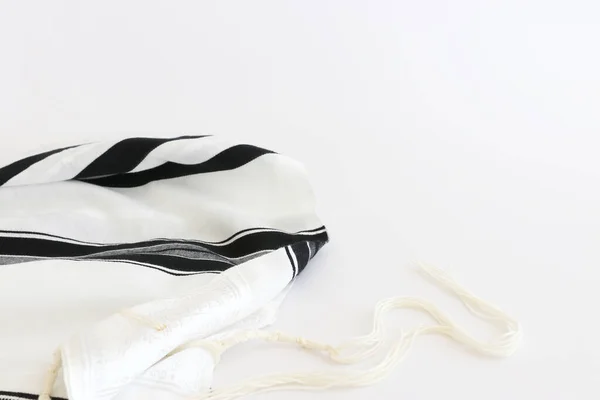 Religion Begrepp White Prayer Shawl Tallit Judisk Religiös Symbol — Stockfoto