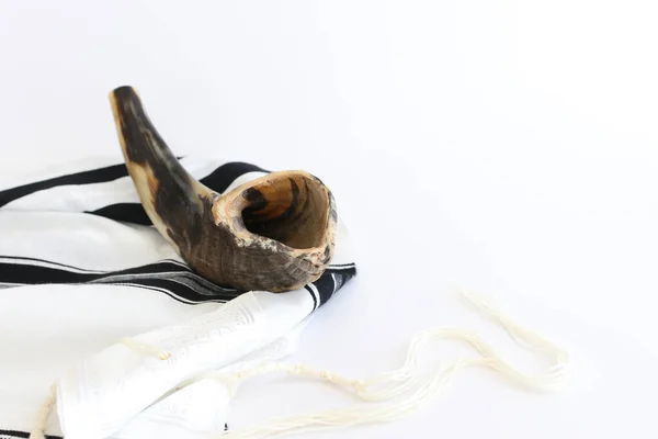 Religion Bild Shofar Horn Vit Bön Talit Rosh Hashanah Judisk — Stockfoto