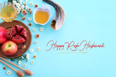 Rosh hashanah (Yahudi Yeni Yıl Tatili) konsepti. Geleneksel semboller