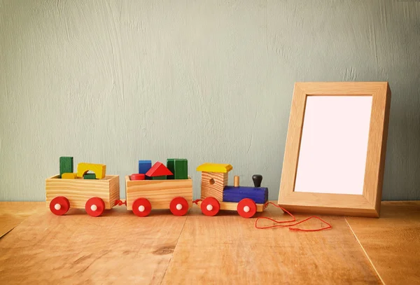 Train de jouets en bois — Photo