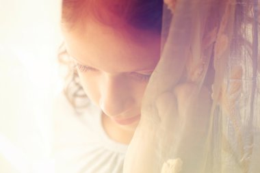 düşünceli küçük kız