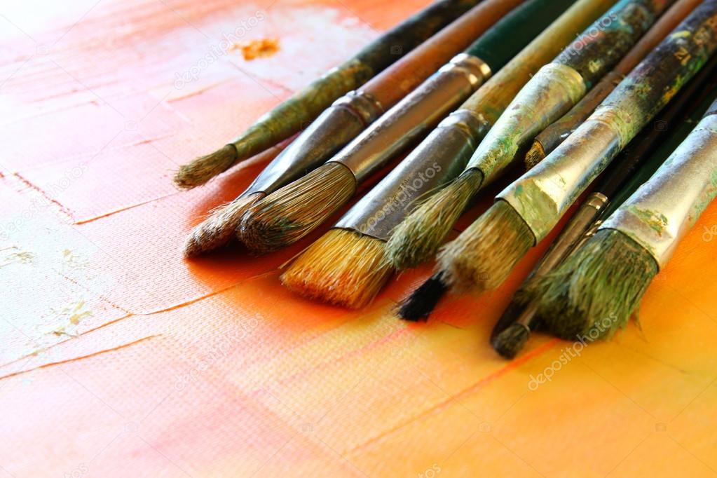 Set of used paint brushes