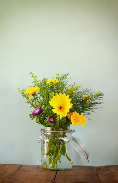 Ramo de flores de verano — Foto de Stock