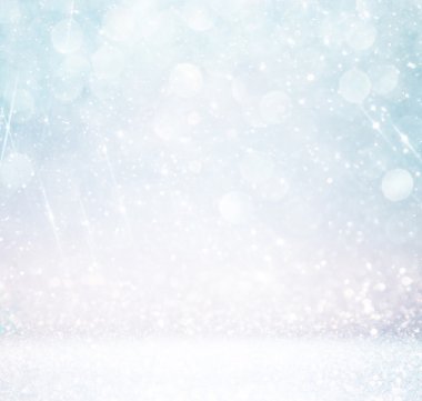 çoklu katmanlar ve renkleri mavi ve beyaz gümüş bokeh ışıklar arka plan.