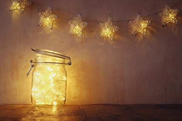 Fairy lichten in mason jar — Stockfoto