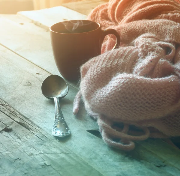 Suéter con a taza de té — Foto de Stock