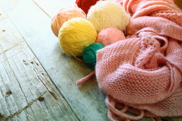 Colorfull yarn balls of wool — Stock Photo, Image