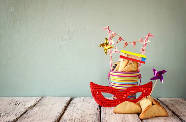 Conceito de celebração Purim (feriado de carnaval judaico). foco seletivo — Fotografia de Stock