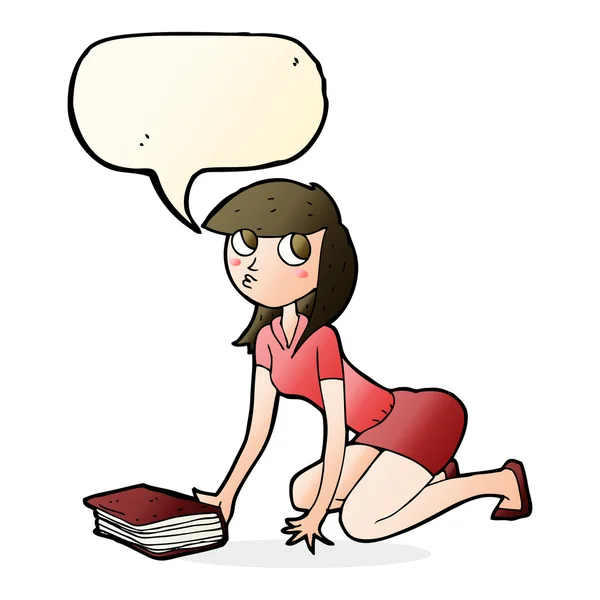 Dziewczyna z kreskówek podnoszenia książki z bańki mowy — Wektor stockowy