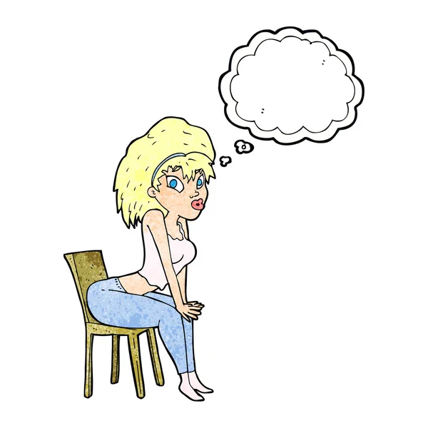 Mujer de dibujos animados posando en silla con burbuja de pensamiento — Vector de stock