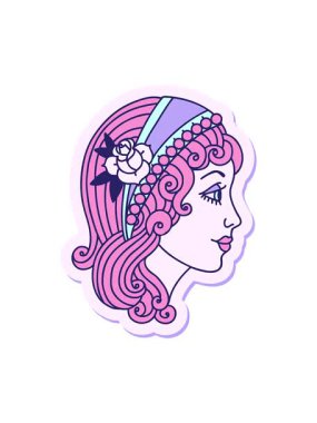 Dövme çıkartmasını geleneksel bir çingene kafası tarzında salla ve durdur.